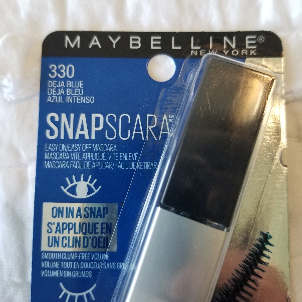 Maybelline Snapscara Mascara Deja Blue 330 NIB - Picture 2 of 3
